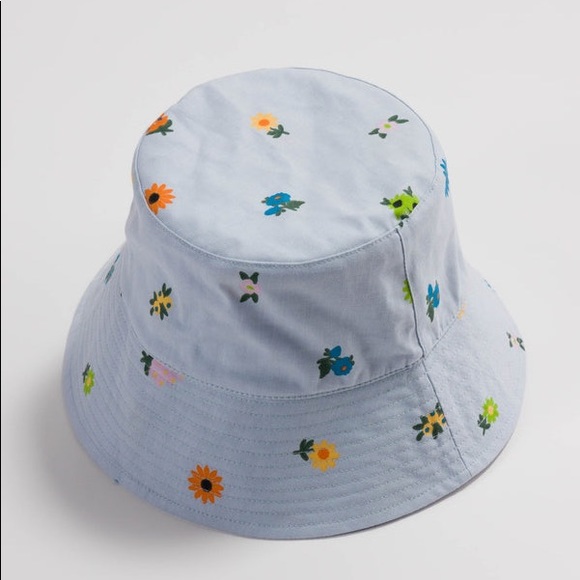 UO-Baggu -Bucket Hat-Ditsy Floral - Picture 5 of 5